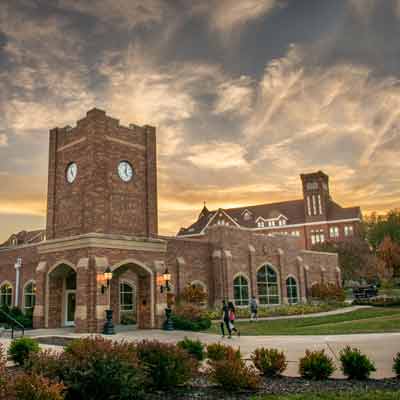 The Dining Hall with Elizabeth Hall in the background