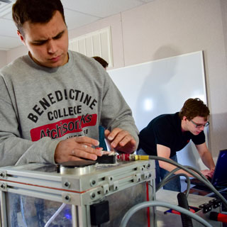 Students work on an engineering project