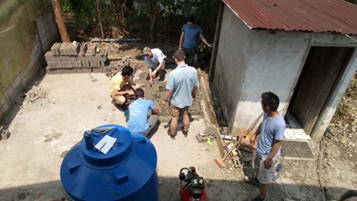 Students working during a mission trip