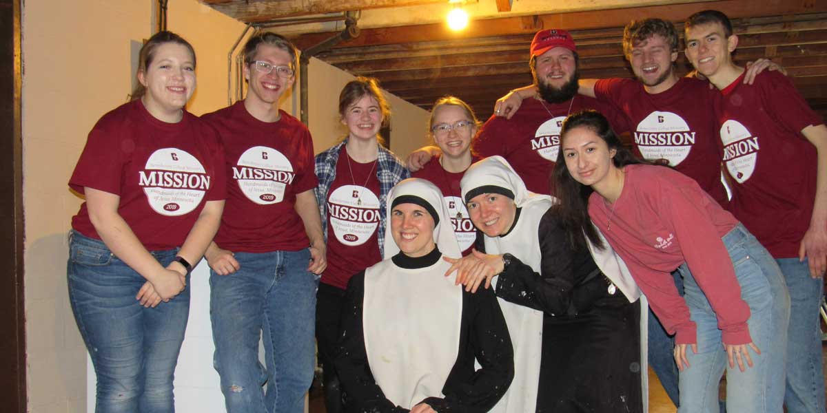 Missionaries with religious in Minnesota